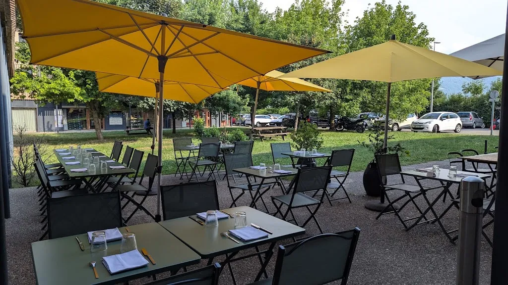 Le Comptoir Vert ristorante a Crolles