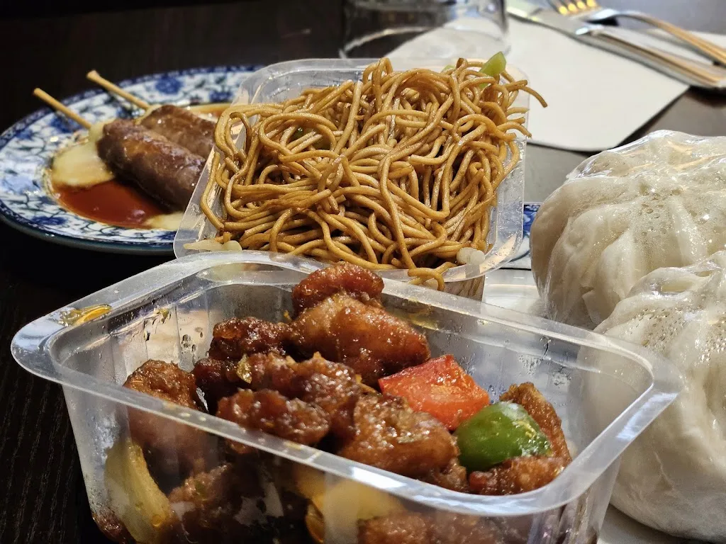 Mathias Gohel_La Grande Muraille_Crépy-en-Valois_review