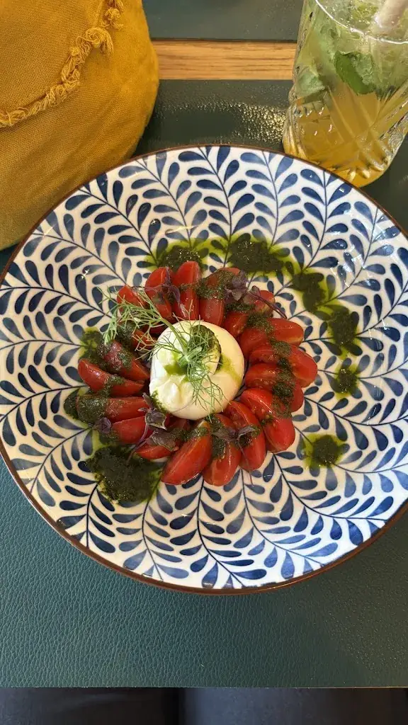 Lisa Dupuis_Le nomade_Soissons_review