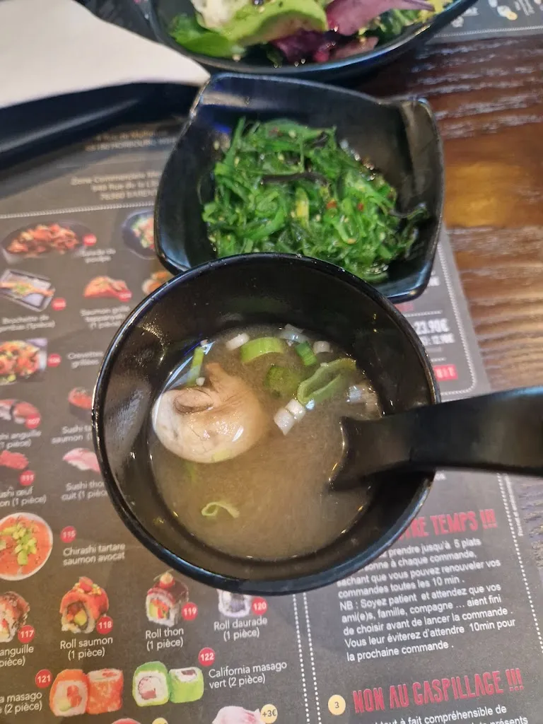 Salma B_Kinii_62880_review