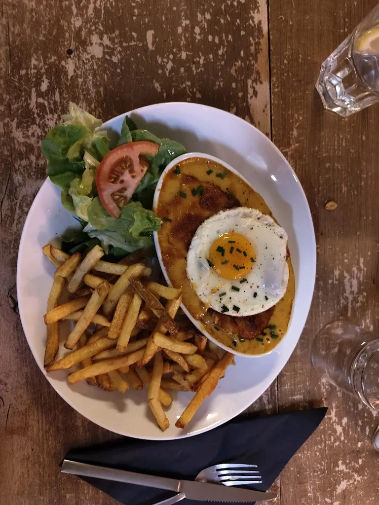 Kurts Blue_Café de la Fontaine_Verlinghem_review