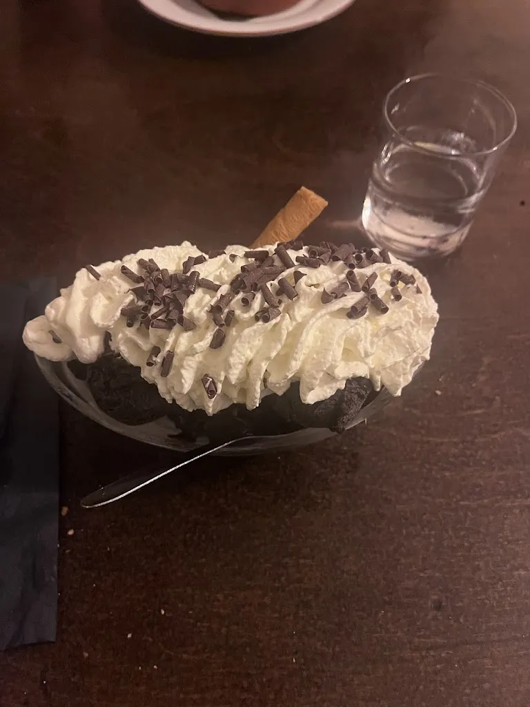 Julia Nicolas Assante Faraci_Café de la Fontaine_Verlinghem_review