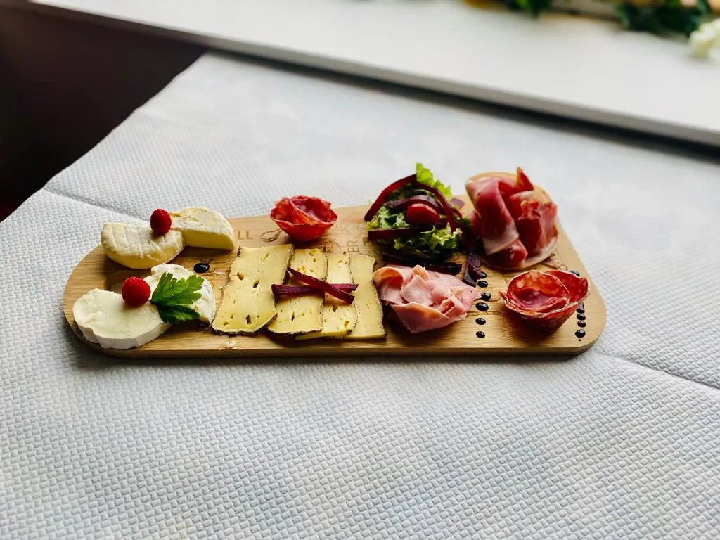 PLANET GRILL_Crolles_slider_image_2