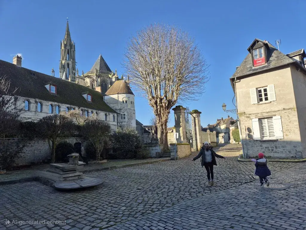 David Martin_Chez Nous_Senlis_review