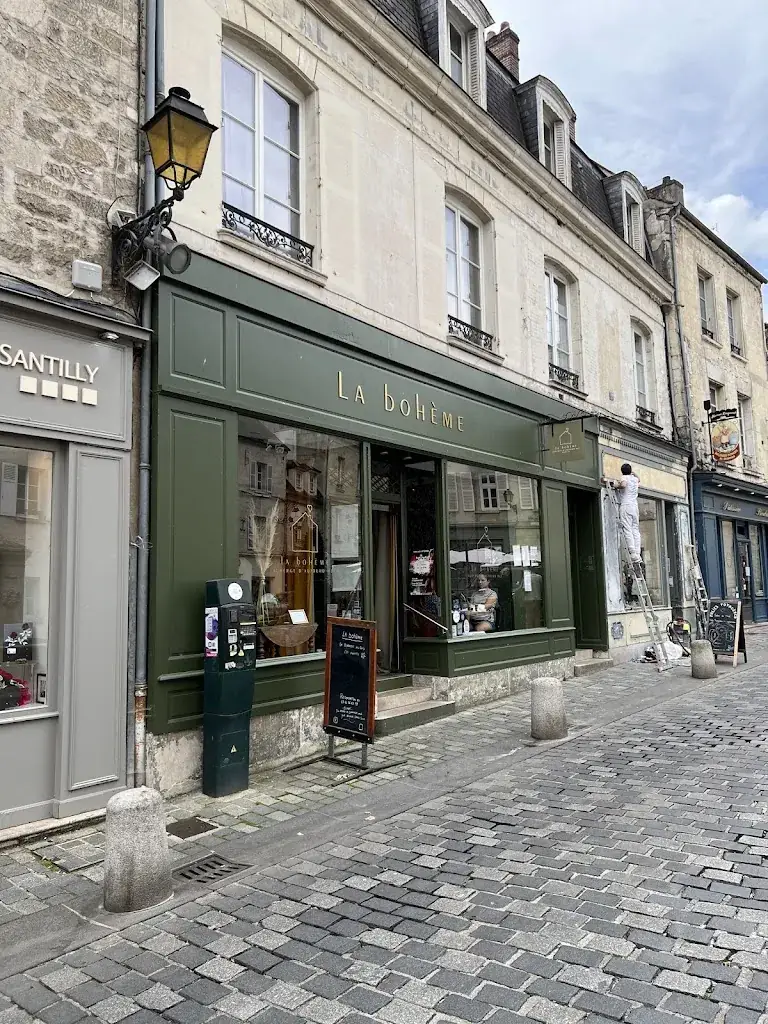 SH_La bohème_Senlis_review