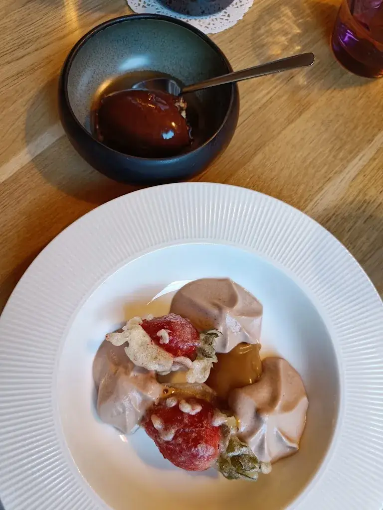 Timi Gonzalez_LE JULIANON_Senlis_review