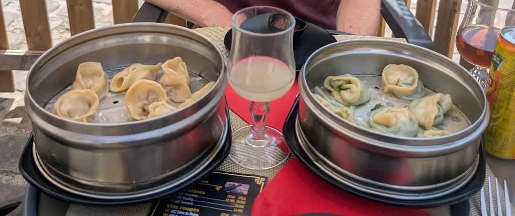 S Harmsen_Le Tibet Restaurant spécialités asiatiques_Senlis_review