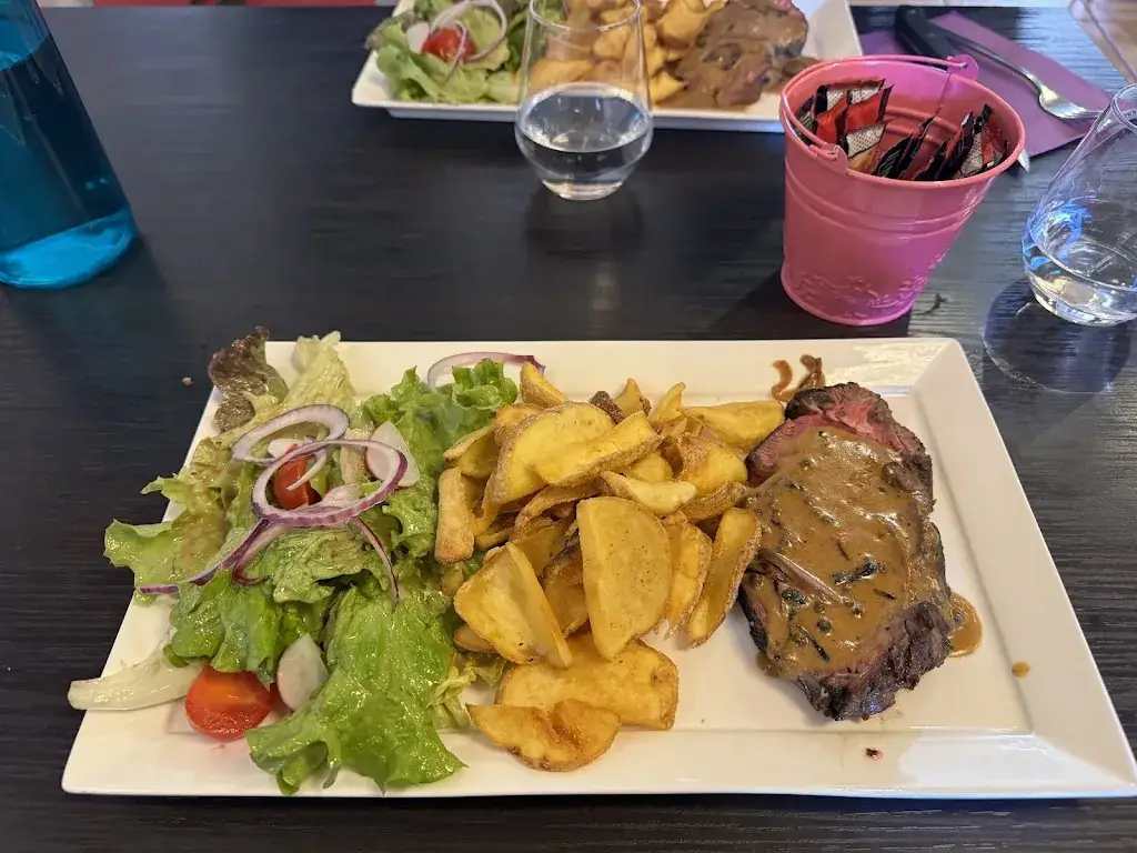 Heyun Wang_L'Escale_Aime_review