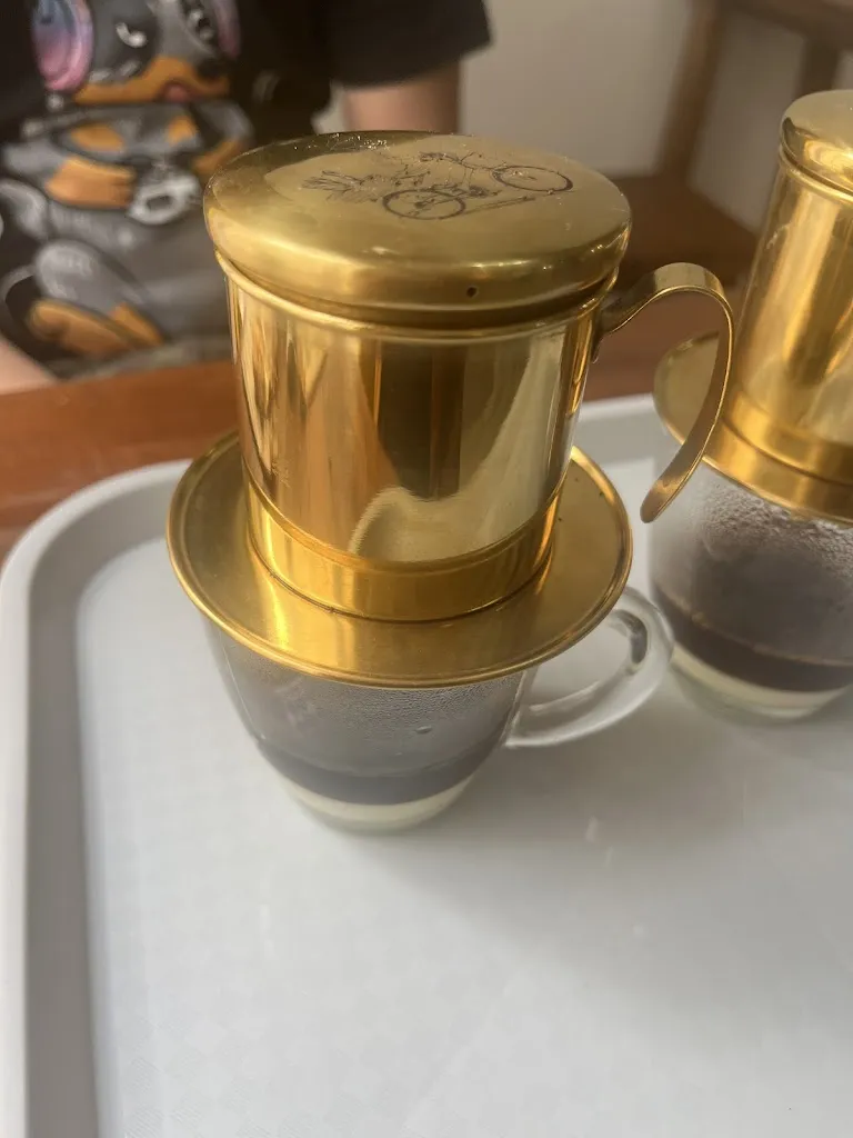 Annabelle MAI_Station Saïgon_Senlis_review