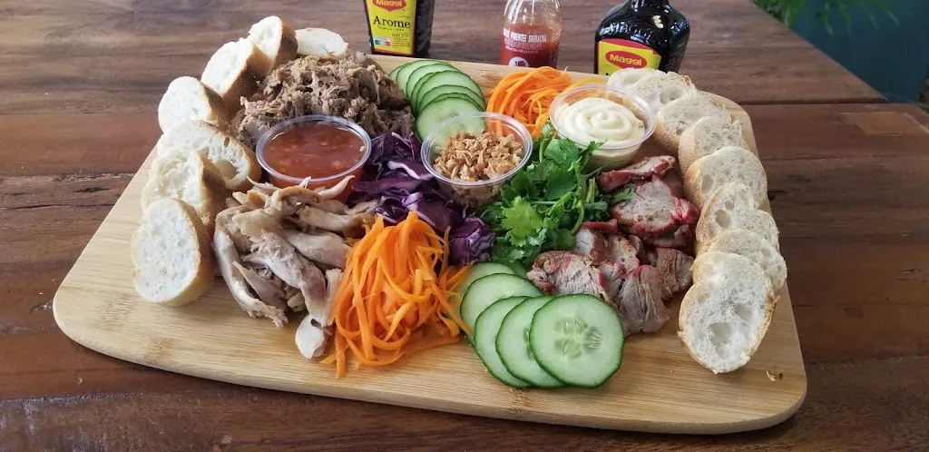 Station Saïgon_Senlis_slider_image_3