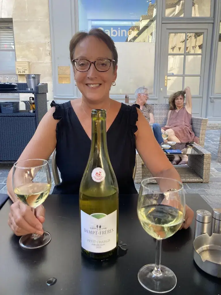 Peter Archibald_Casa Italia Senlis_Senlis_review