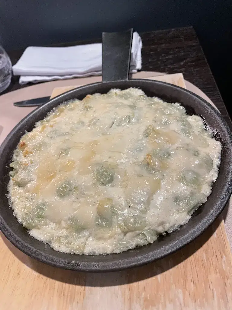 Carlita “Carlitabrigante”_La Porte Bellon_Senlis_review