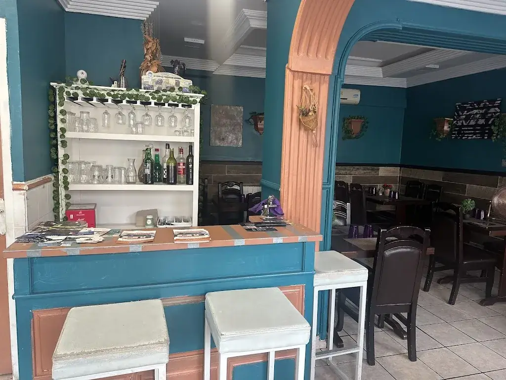 Marmara Vignacourt - kebab Mira Restaurant_Vignacourt_slider_image_2