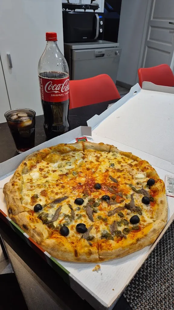 Juan eliezer Zurita_Pizza Di Roma_Villers-Outréaux_reseña