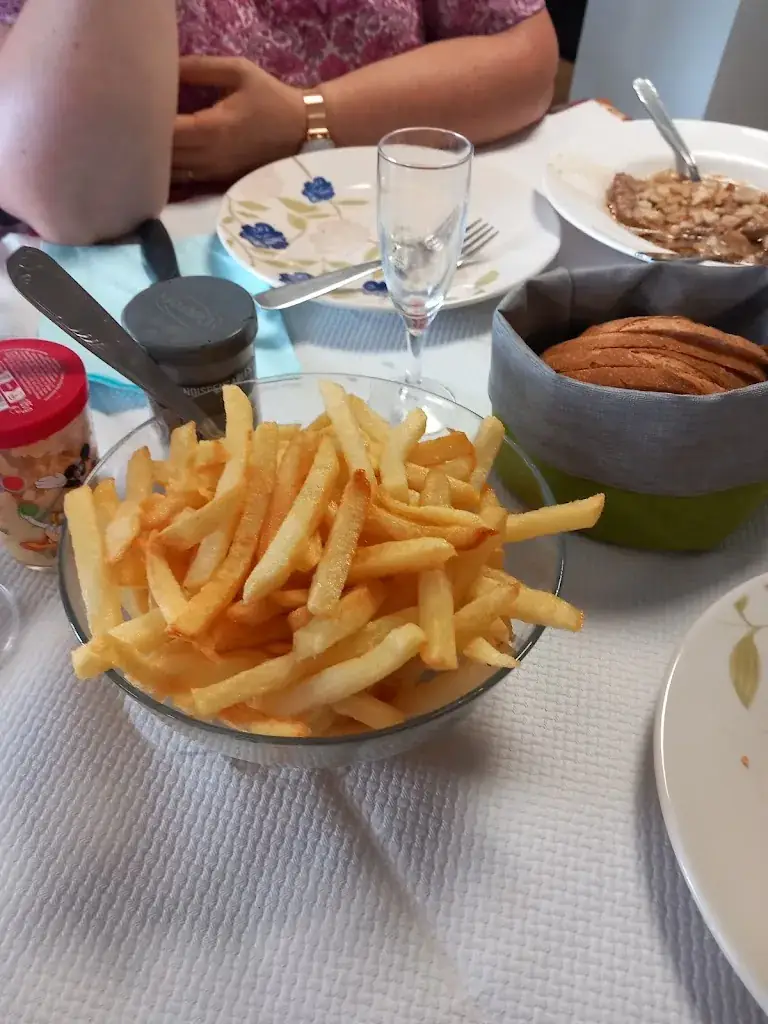 Chez Chantal_Violaines_slider_image_3