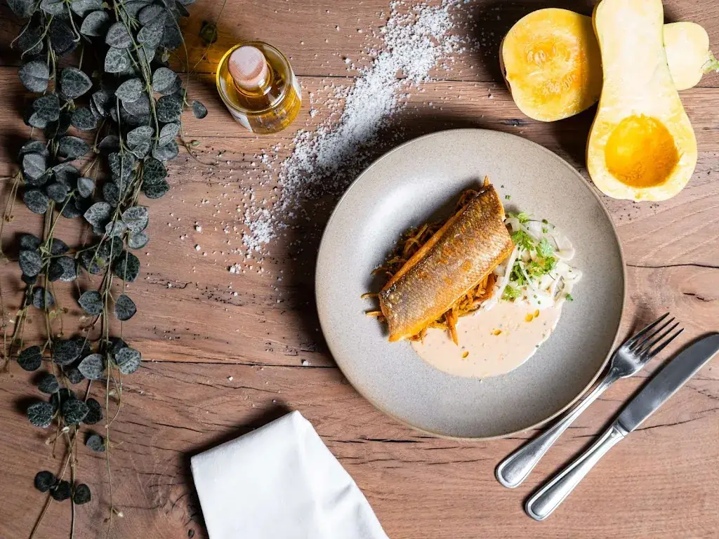 A L EPICERIE CHANTILLY_Vineuil-Saint-Firmin_slider_image_2