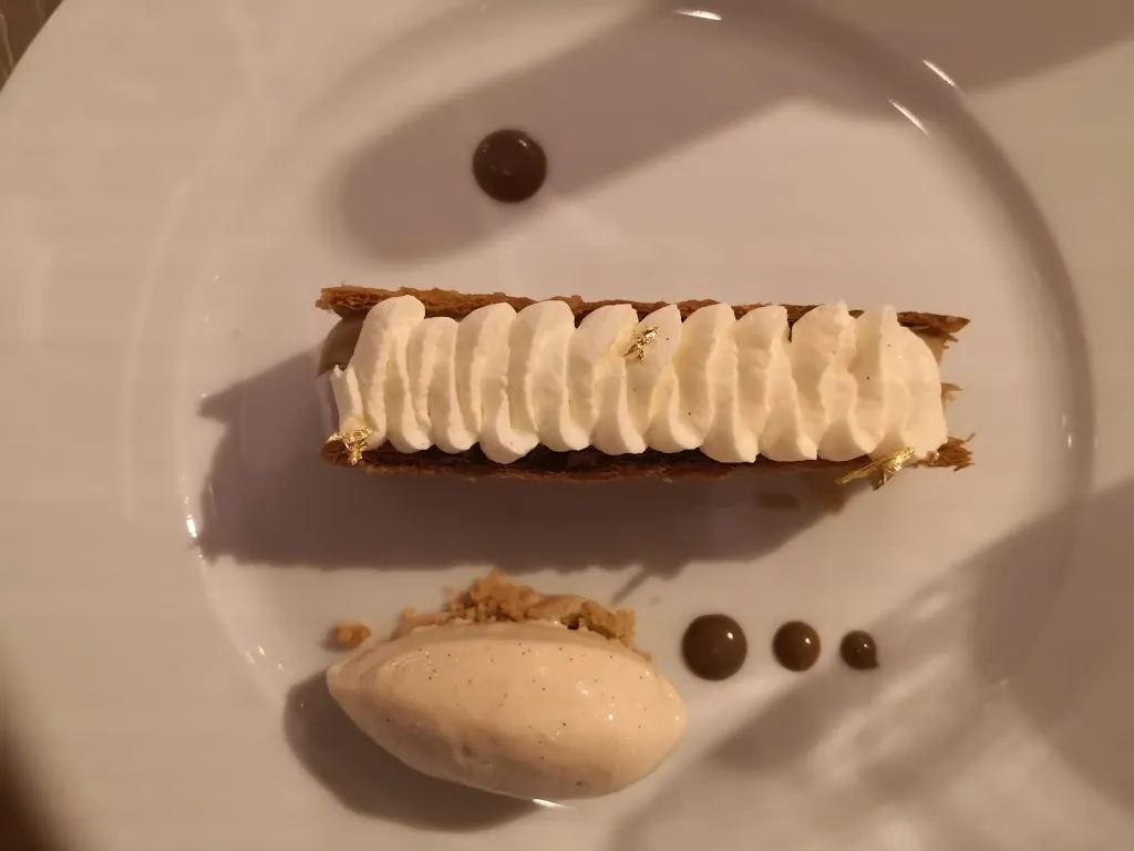 Menu_LE CARROUSEL_Chantilly_image_1