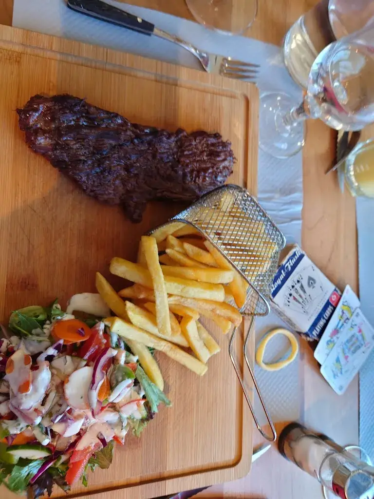 Stuart Moffat_Elite Grill SteakHouse_Villers-Bretonneux_review