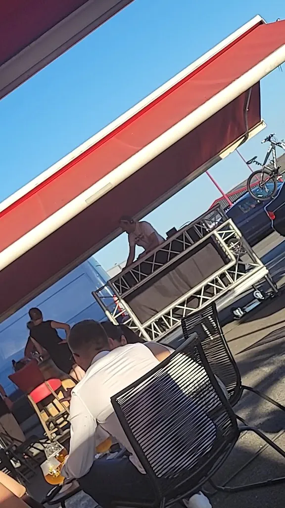 Paula SAB_Bacchus Le Concept_Viry-Noureuil_review