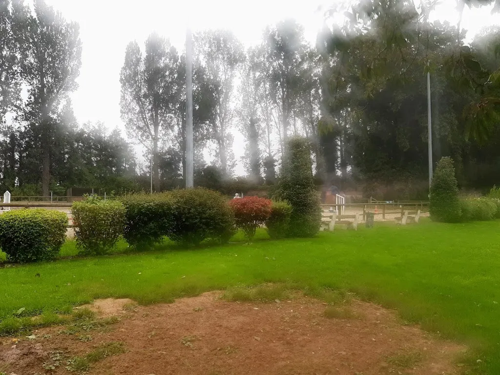 Abbaye Des Guillemins_Walincourt-Selvigny_slider_image_3