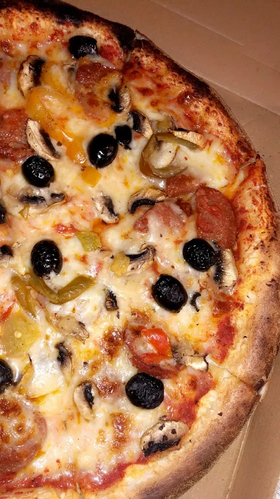 Ibrahim Sall_Pizza à emporter et en livraison au Kontainers_Villers-Saint-Paul_review