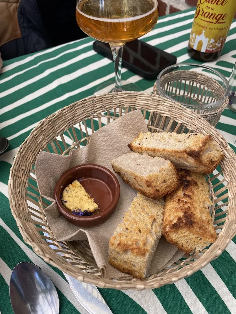 Manon N_Les Petites Maryses_Wambrechies_review