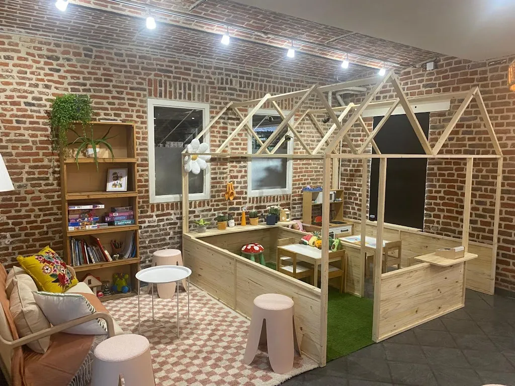 Les Petites Maryses restaurant in Wambrechies