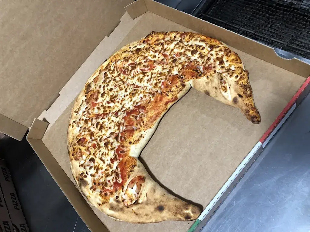 Urban Pizza Warluis_Warluis_slider_image_3