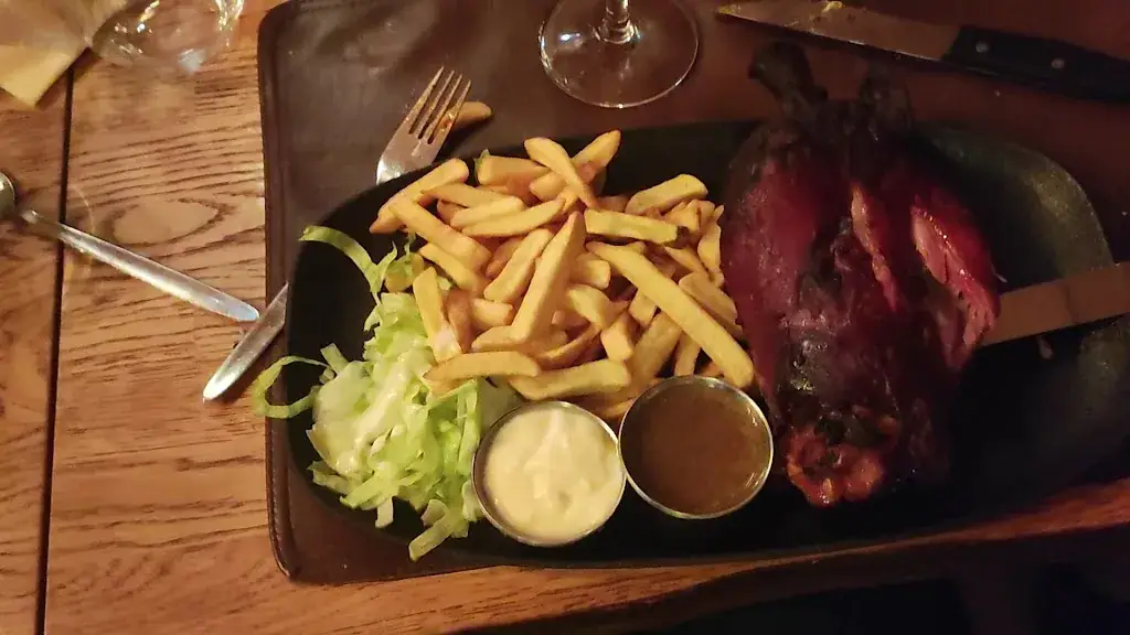 La Taverne du Petit Wasquehal_Wasquehal_slider_image_2