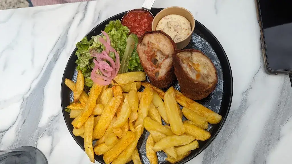 Alain Nemnom_La Goguette_Wasquehal_recensione