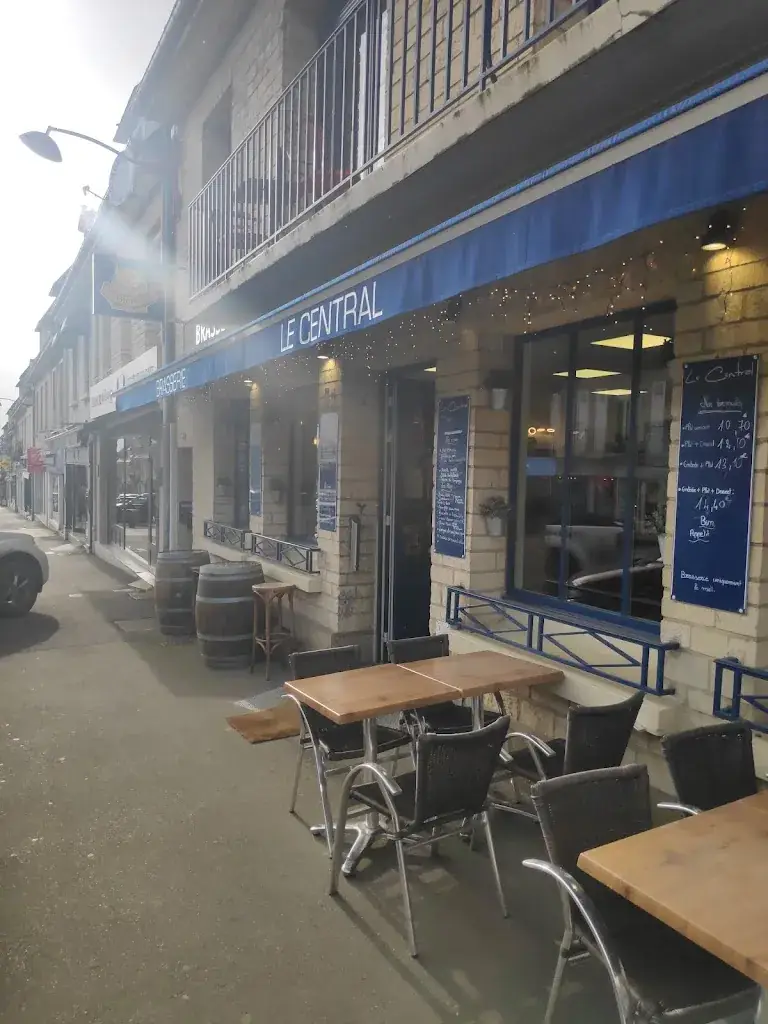 David Stonic_Le Central Brasserie_Villers-Bocage_review