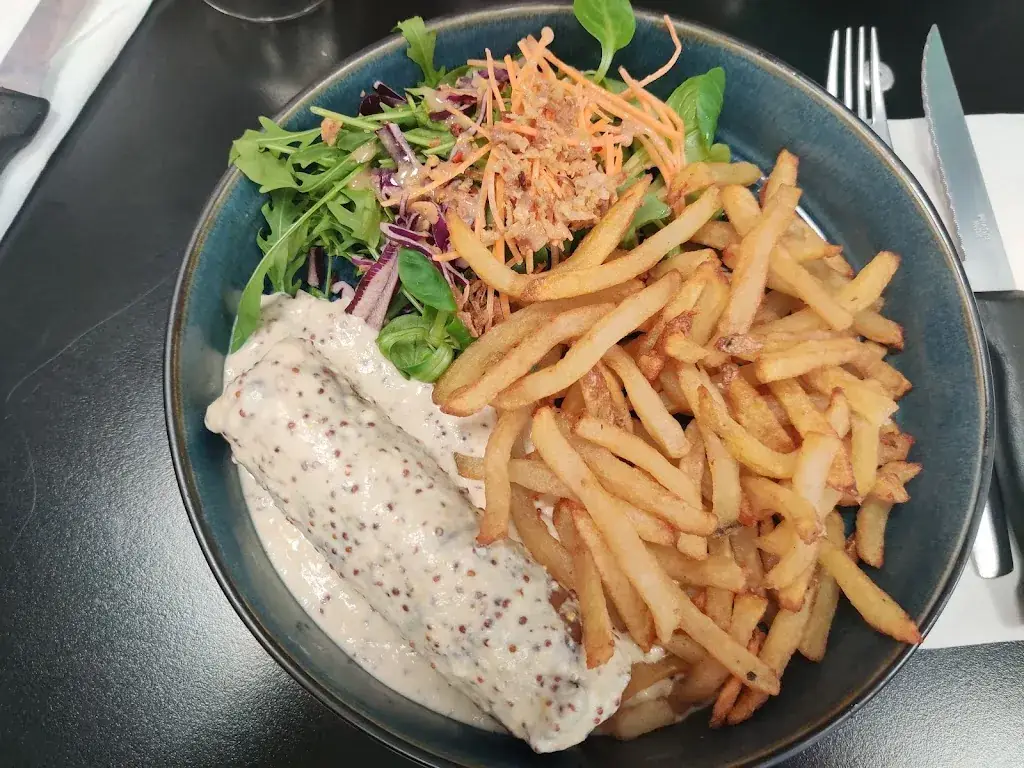 Le Central Brasserie_Villers-Bocage_slider_image_3