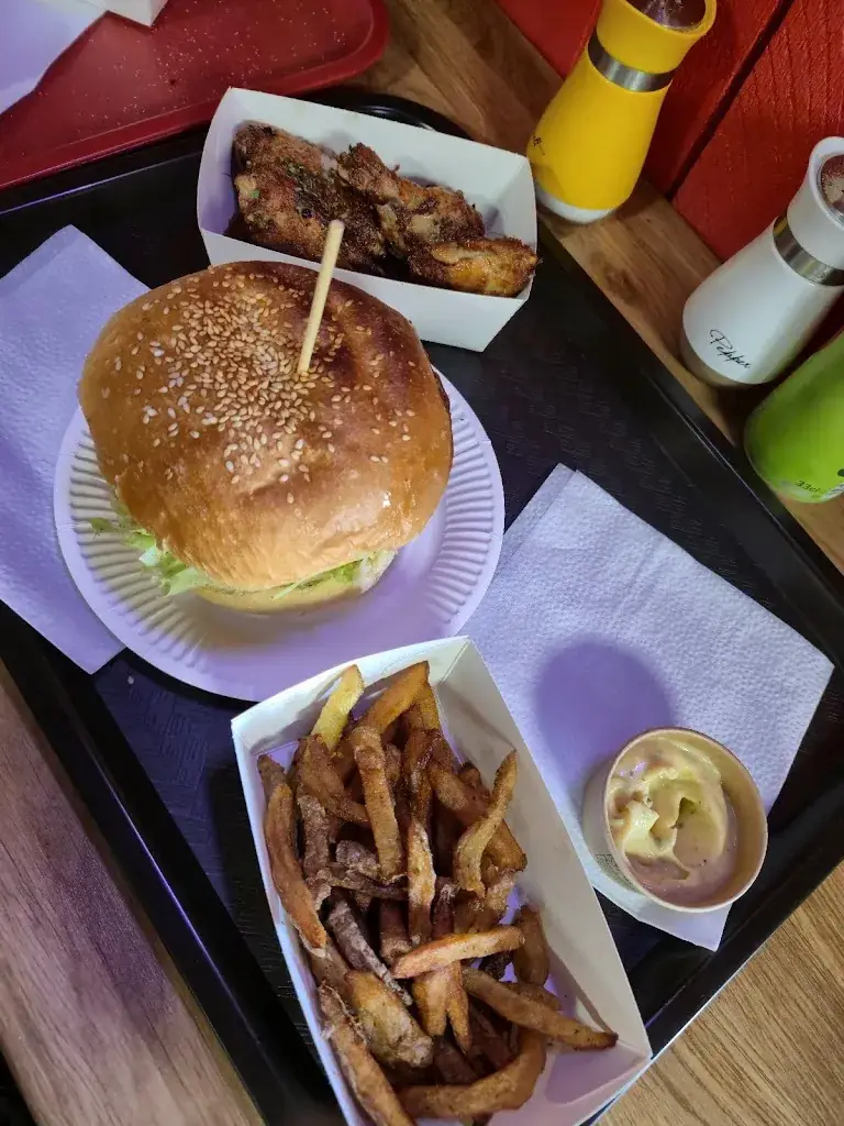 21STREET FOOD_Villers-Bocage_slider_image_3