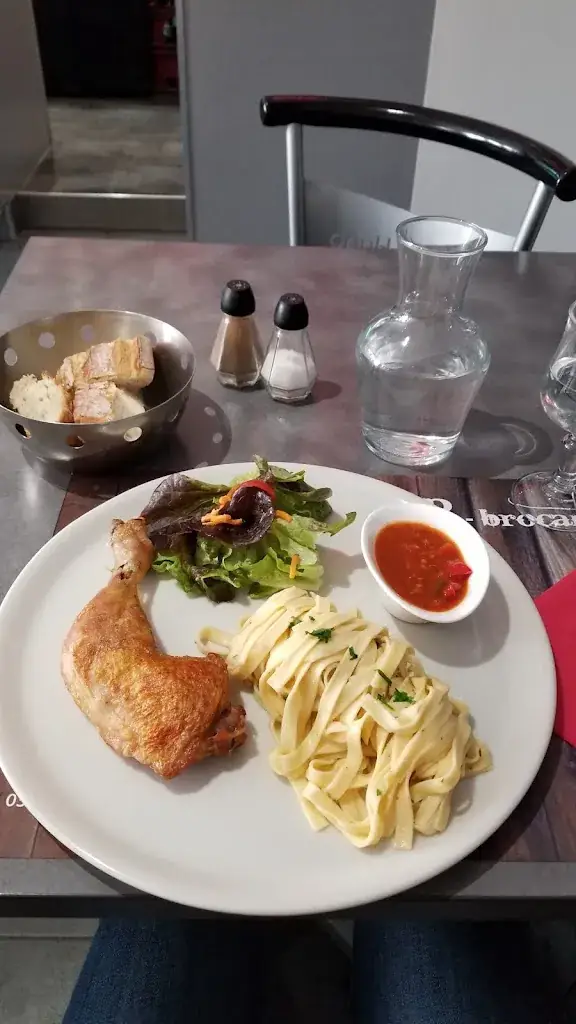 Menu_Le Victor Hugo_Cusset_image_3