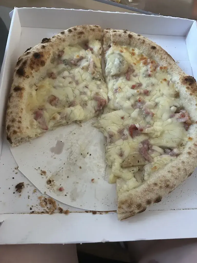 kathleen chenneviere_Pizzeria - ouvert 7j/7 - à emporter - Le Petit Bleu Pizza  - Villers-Bocage_Villers-Bocage_review