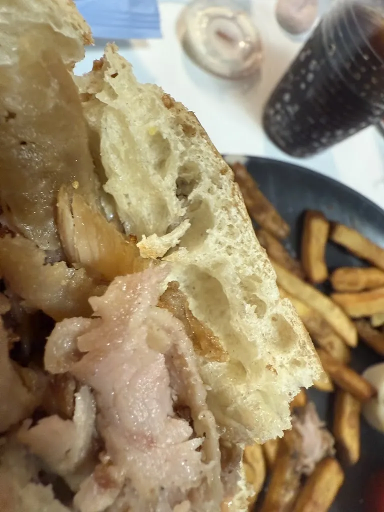 Adélaïde Russo_Be Happy Street Food_d'Aunay_review