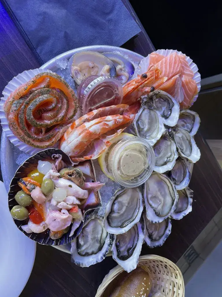 Gala_Le Cabanon Lafayette_Diémoz_review