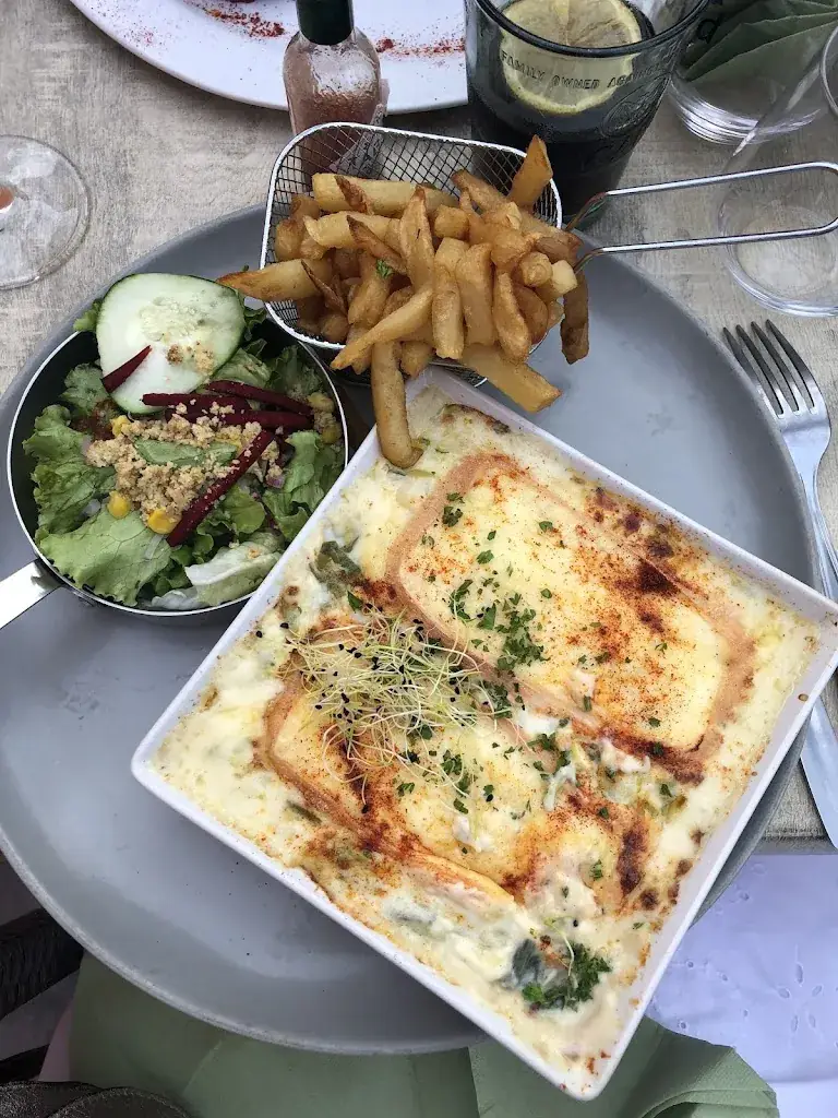 PREVOT CORINNE_Le Green restaurant_Waziers_review