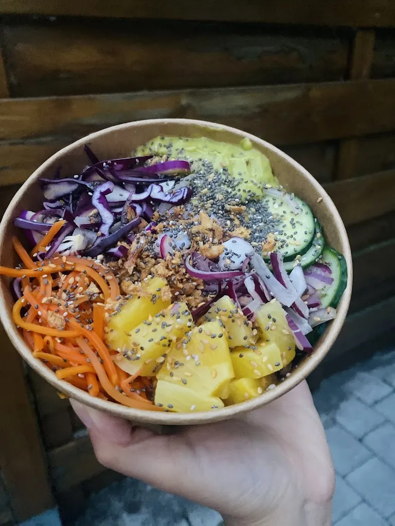 Yasmine Nacer_Foodies Factory_Waziers_review