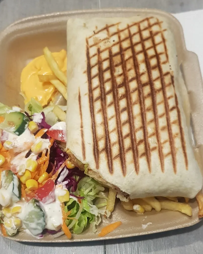 Sara Abbate_SO KEBAB_Woincourt_review