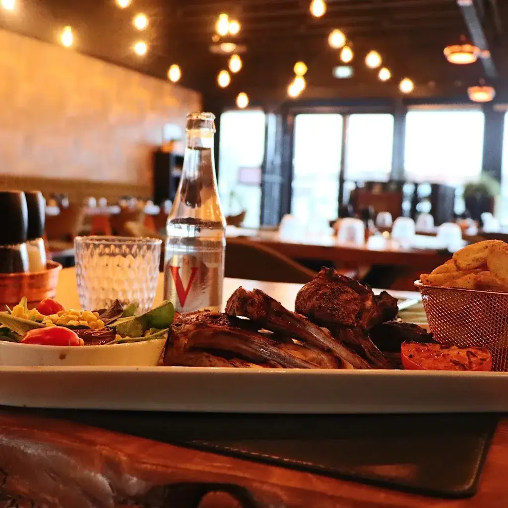 Restaurant La Braise Grill & Steak_Wattrelos_slider_image_3