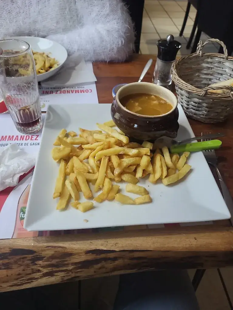 Jeremy Cappelle_Le PIERROT Bar Brasserie_Wattrelos_review