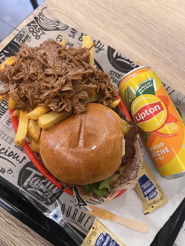 Thais Yeddou_The Hammer_Wattrelos_review