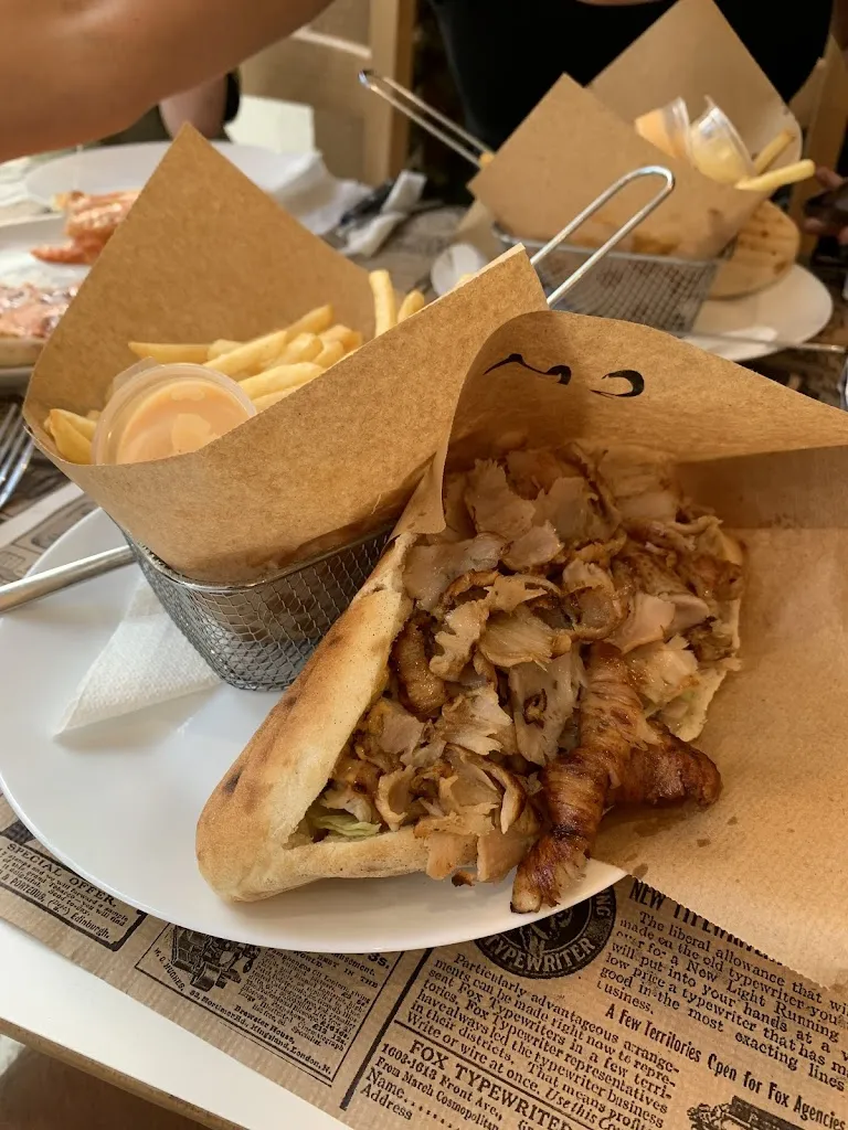 Jon Danckert_LES DÉLICES DU PACHA_Villers-Cotterêts_review