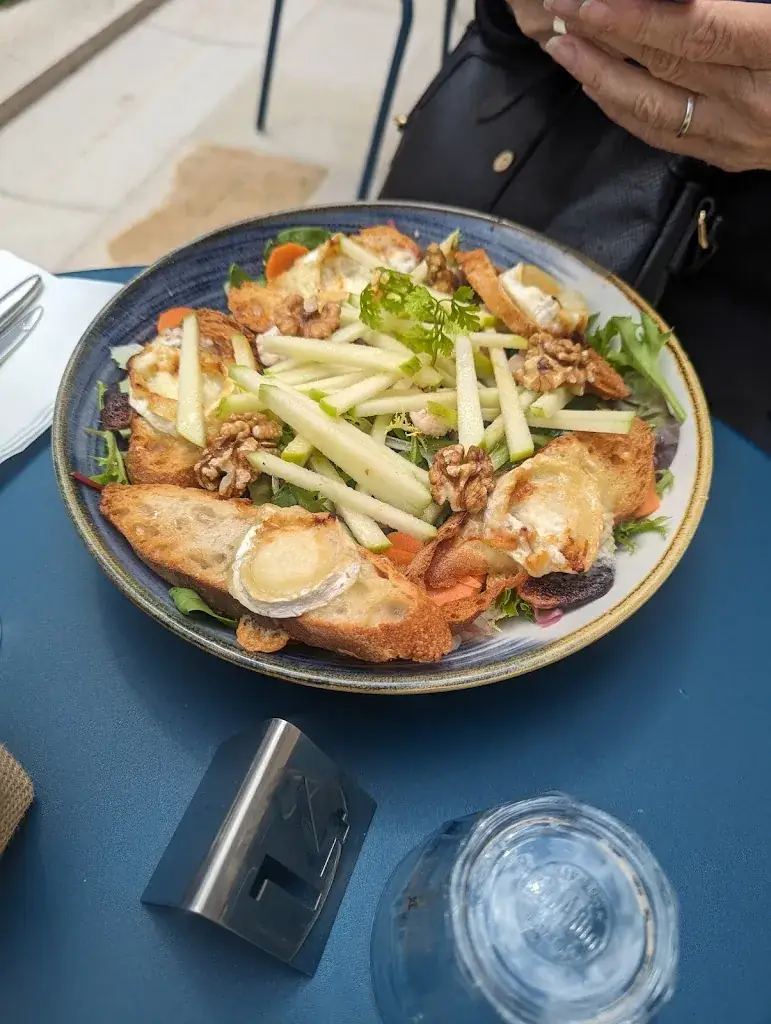 David Grivel_Chez Alexandre Café_Villers-Cotterêts_review