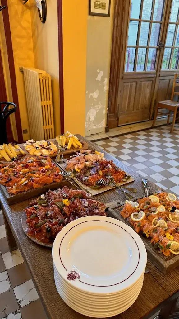 Renata Damin_Restaurant Auberge de l'Abbaye_Longpont_review