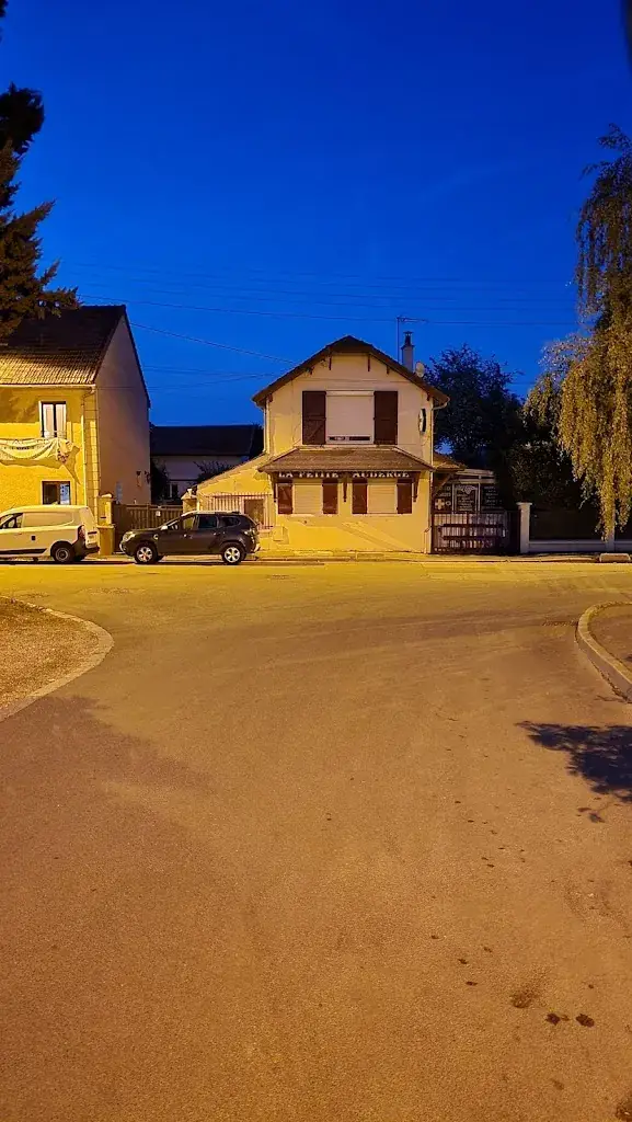 La Petite Auberge_Achères_slider_image_2