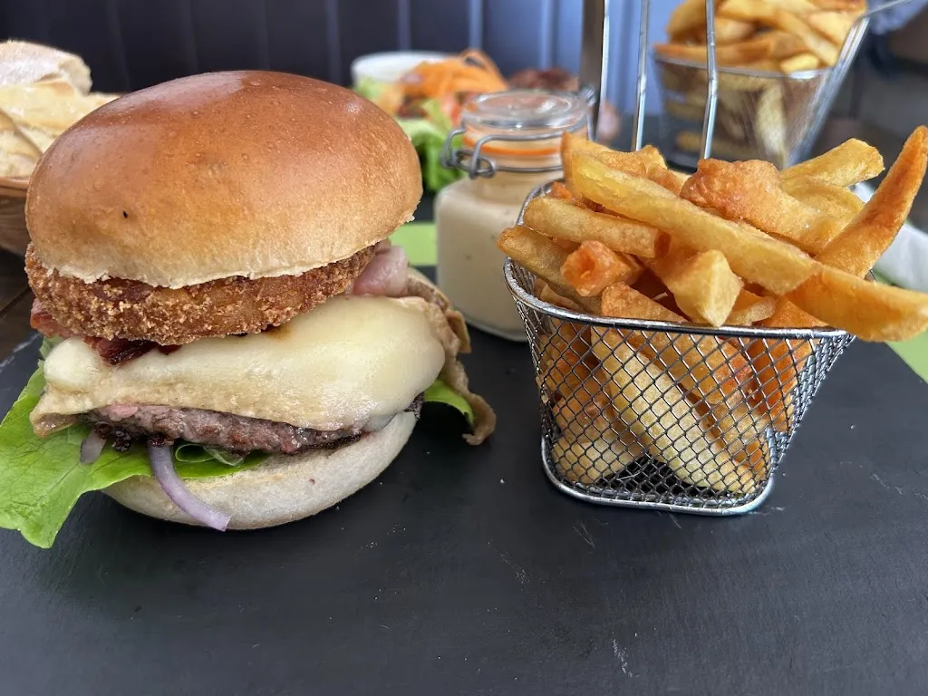 La Rémarde_Saint-Arnoult-en-Yvelines_slider_image_2