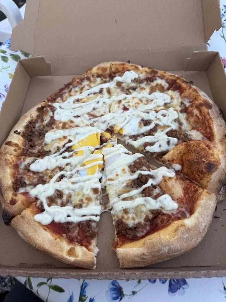 Di Napoli pizza_Angerville_slider_image_1