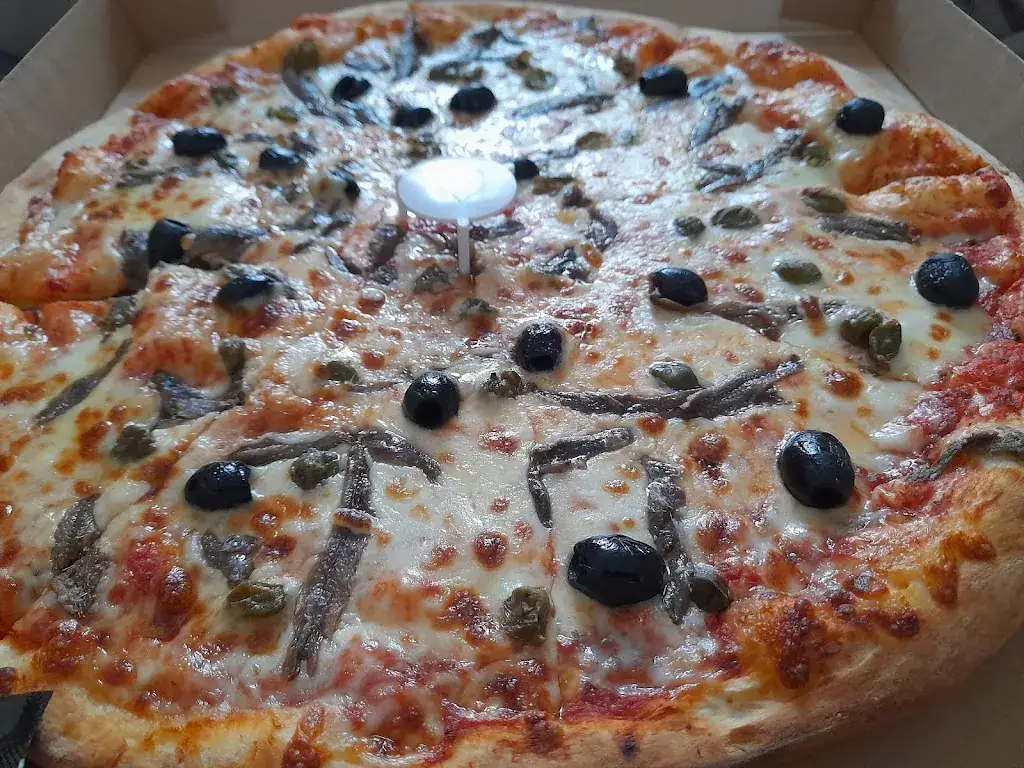 Di Napoli pizza_Angerville_slider_image_2